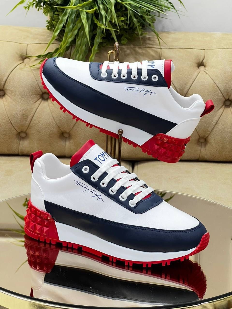Tommy Hilfiger Espadrille.