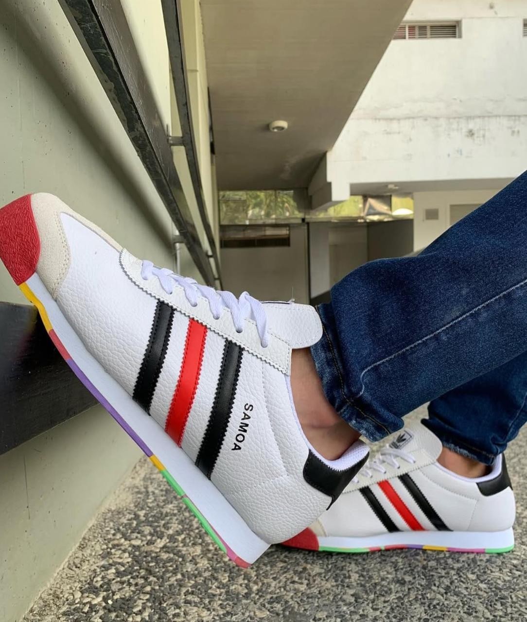 Adidas Samoa sneakers